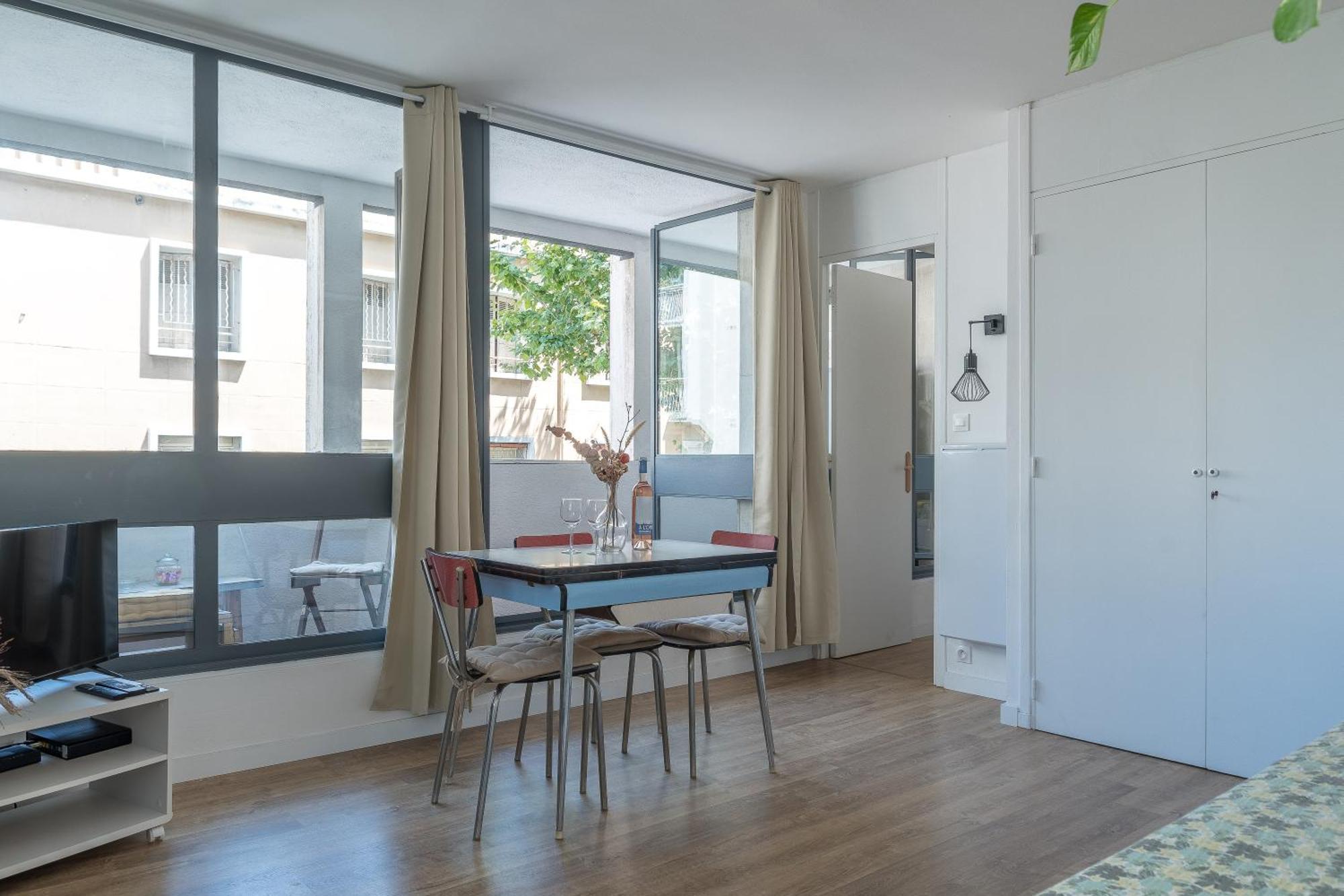 *Las Flores* Joli Studio Avec Balcon Μασσαλία Εξωτερικό φωτογραφία